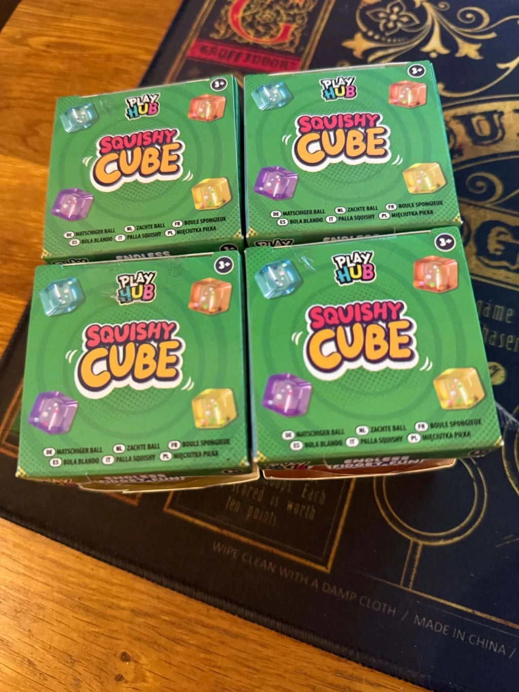Play Hub RMS Squishy Sparkly Cube Fidget Tactile Squeeze Toy Multicolour 3+